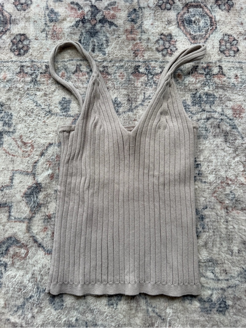 Ribbed tank